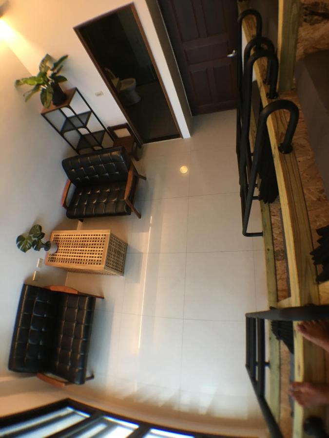 Wave Backpackers Hostel Toucheng Exterior photo