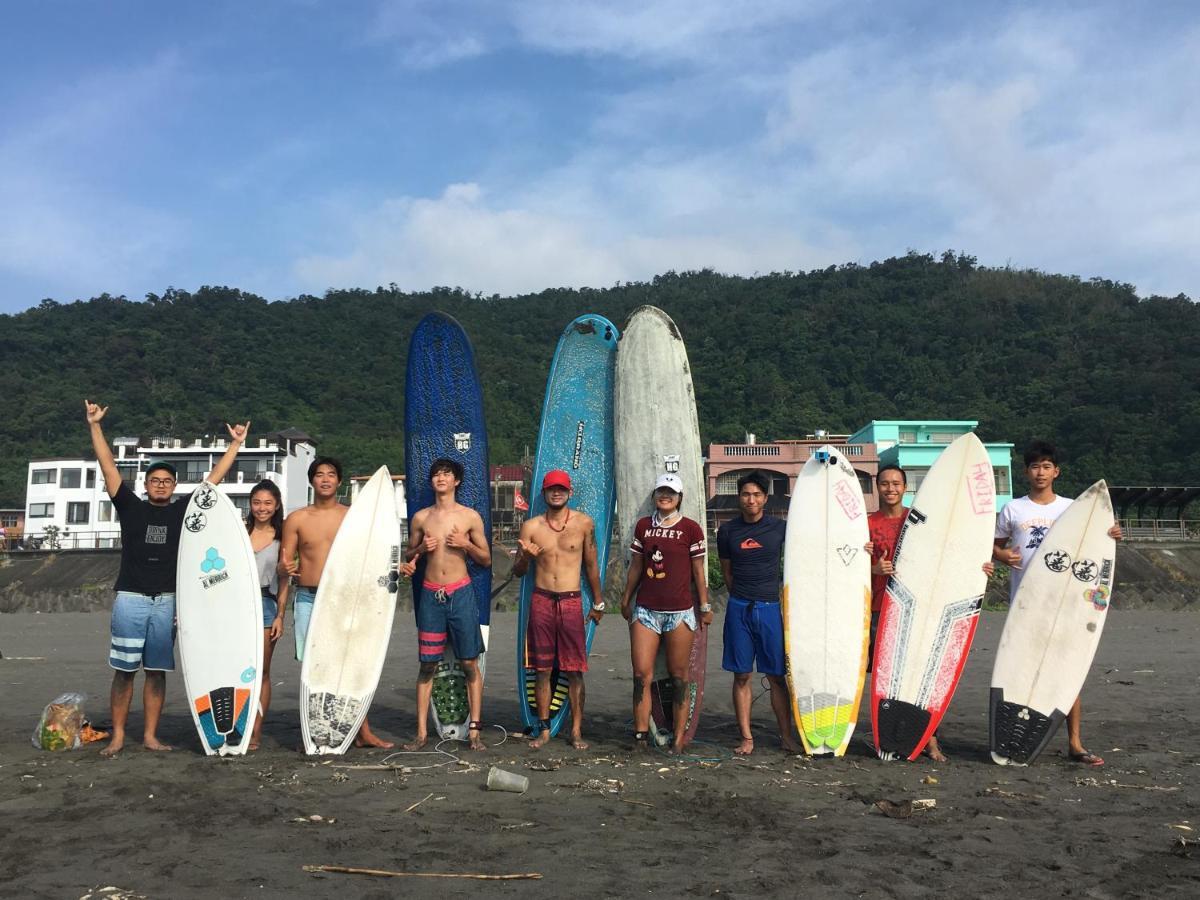 Wave Backpackers Hostel Toucheng Exterior photo