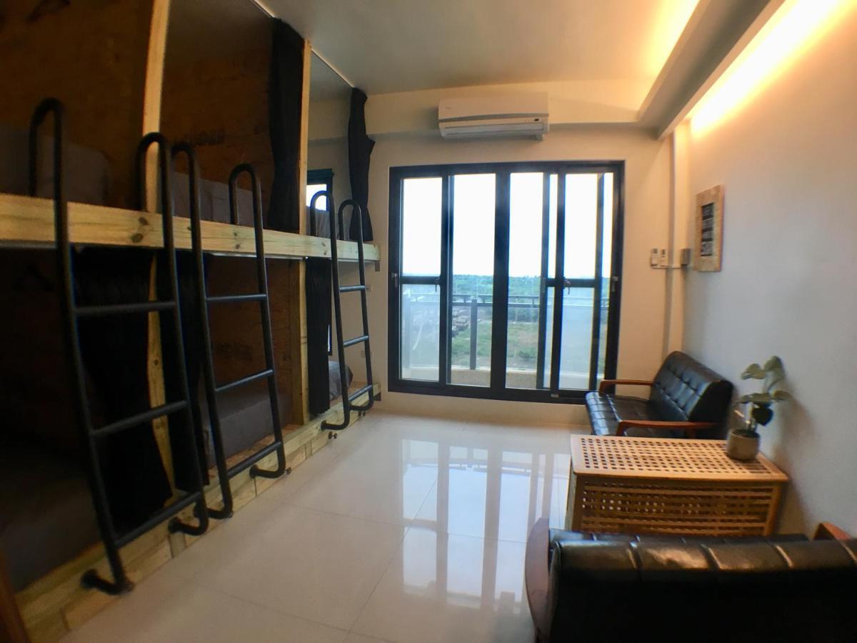 Wave Backpackers Hostel Toucheng Exterior photo
